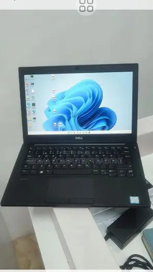 Photo - New Laptop Dell Latitude 5310 8GB Intel Core I5 SSD 256GB