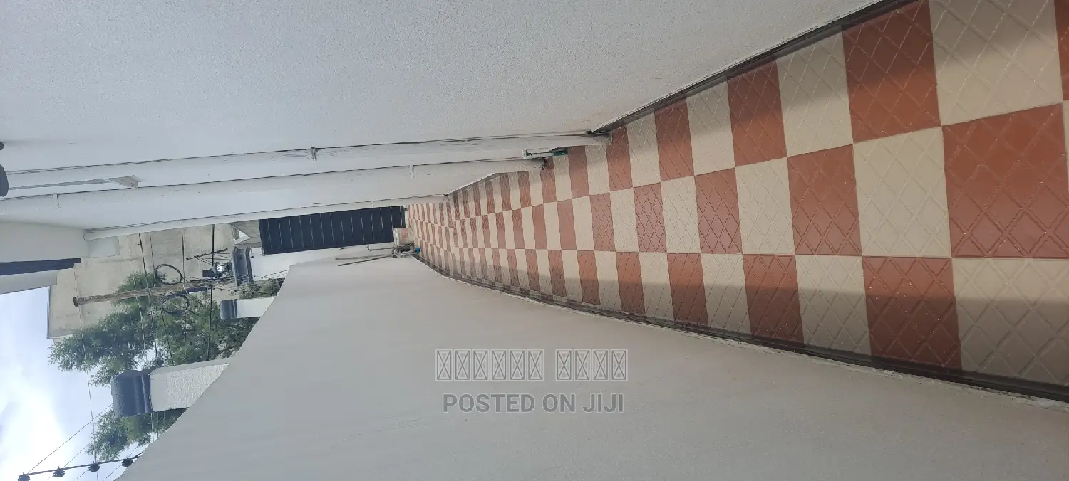 Furnished 4bdrm House in Vila, Bole for Sale