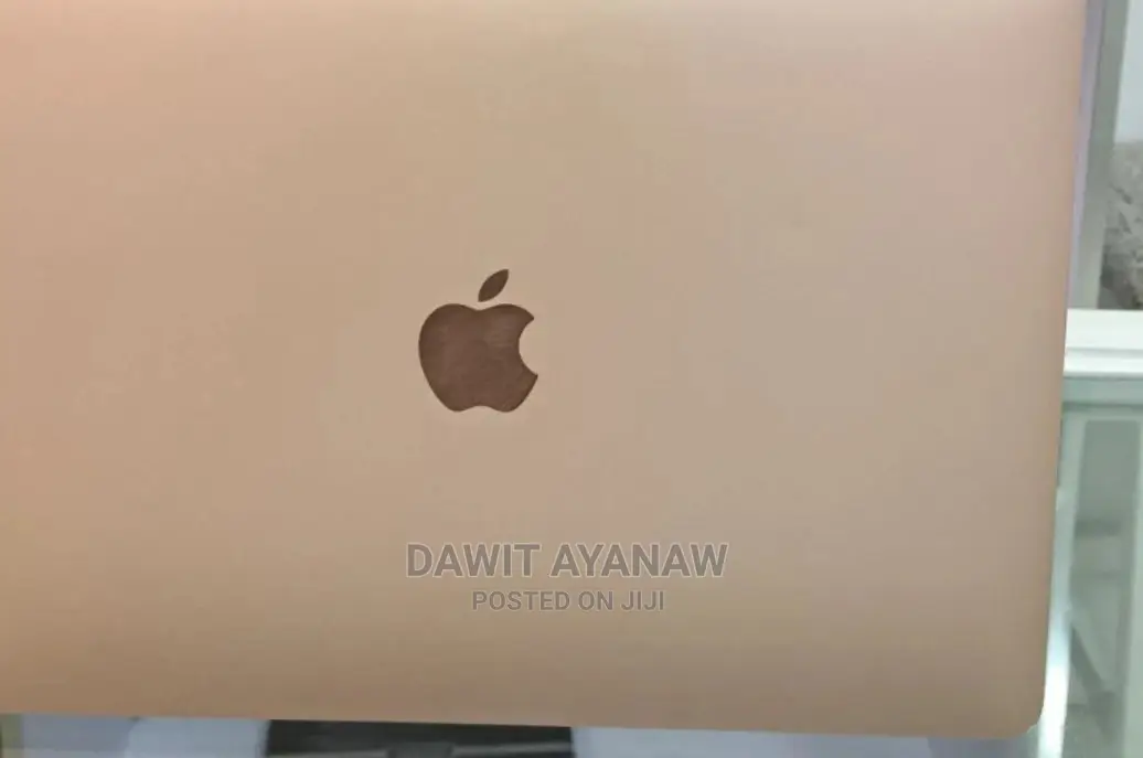 New Laptop Apple MacBook Air 2019 8GB Intel Core I5 SSD 128GB
