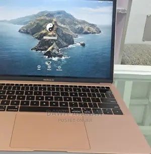 New Laptop Apple MacBook Air 2019 8GB Intel Core I5 SSD 128GB