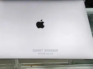 New Laptop Apple MacBook Pro 2019 16GB Intel Core I9 SSD 512GB