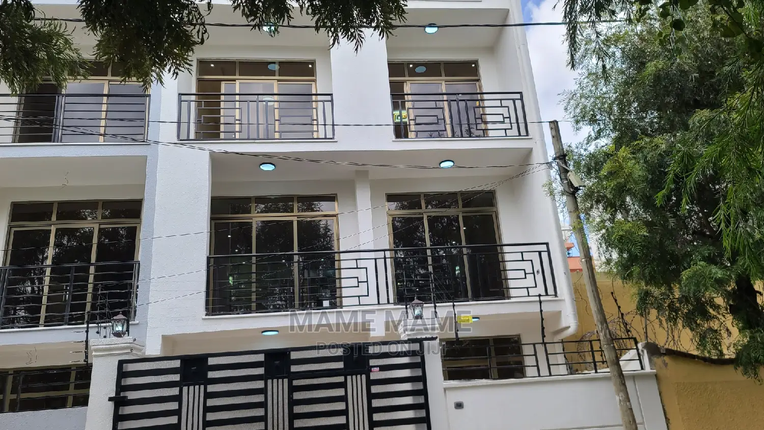 6bdrm House in Addis Abeba, Bole for sale