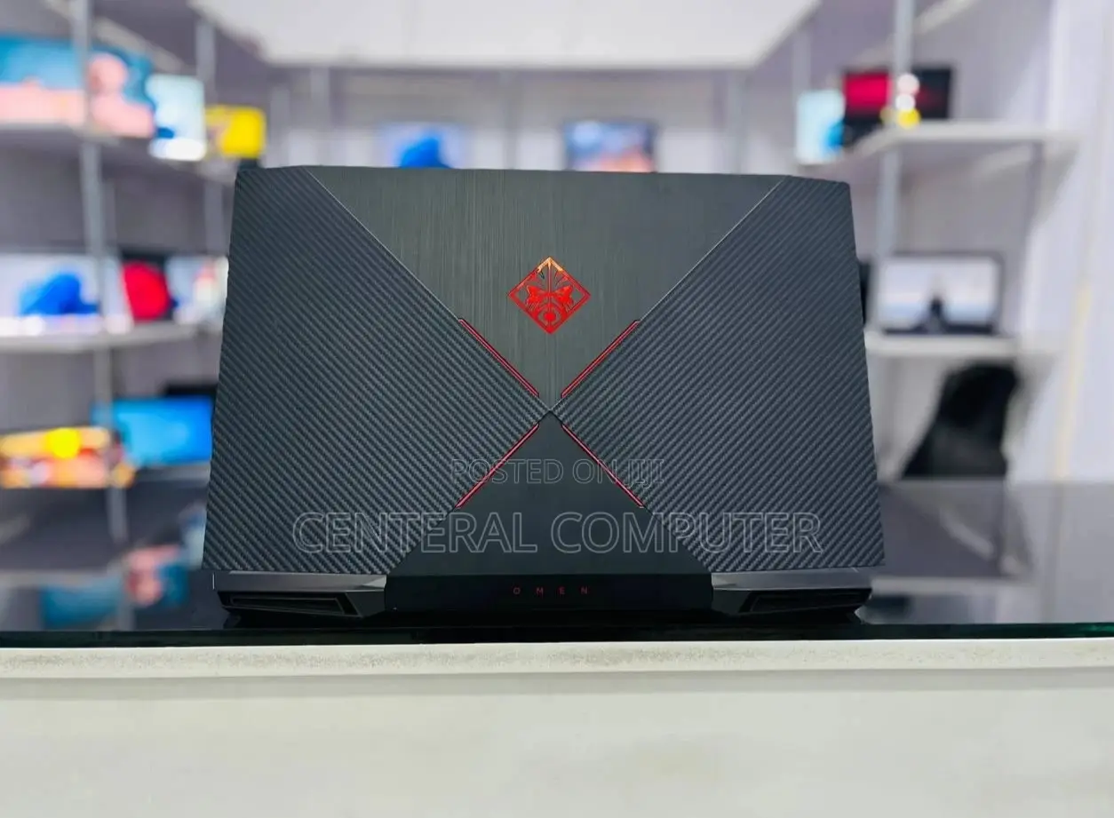 New Laptop HP Omen 17-An188nr 8GB Intel Core I7 HDD+SSD 1T