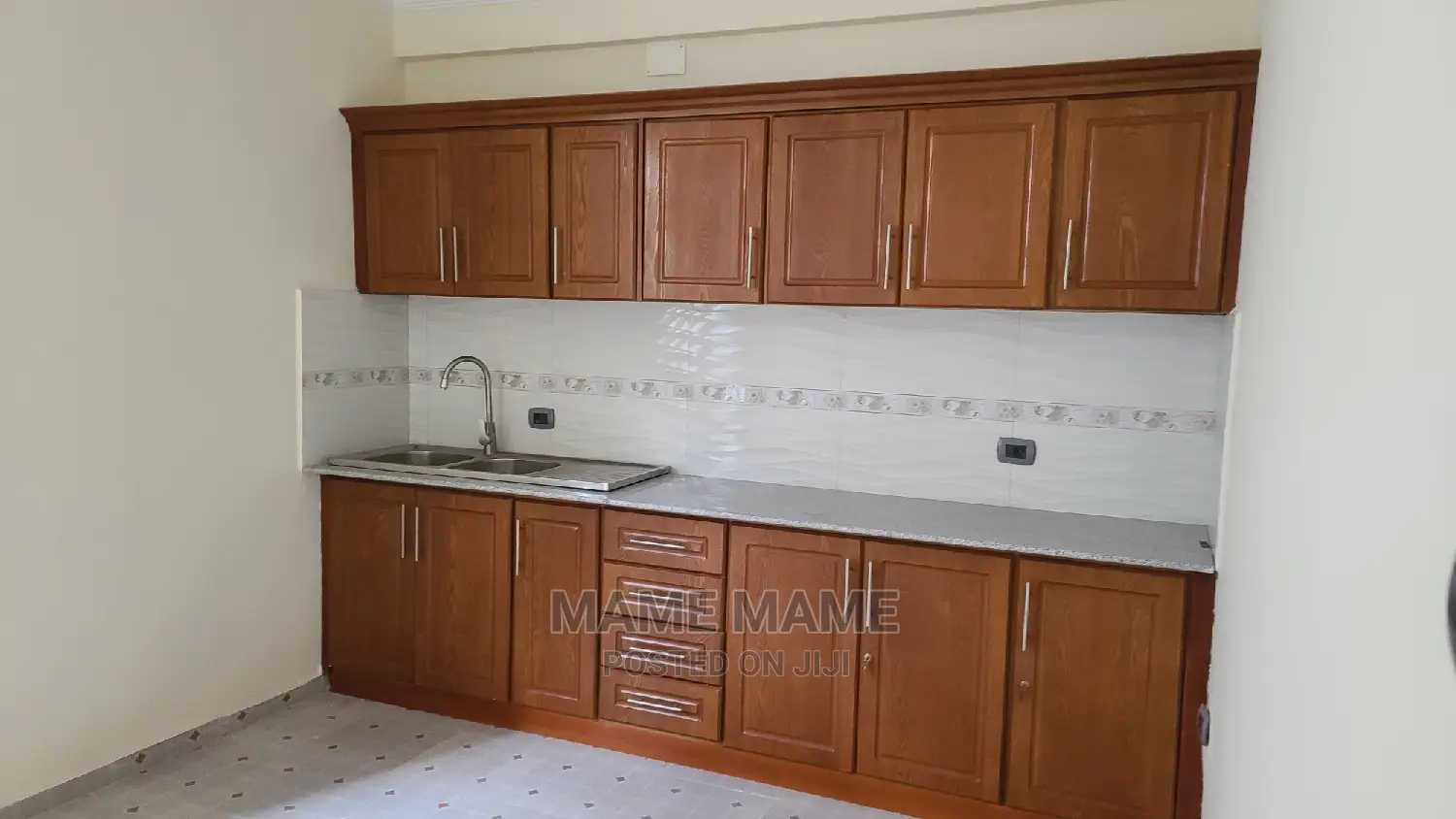 6bdrm House in Addis Abeba, Bole for sale