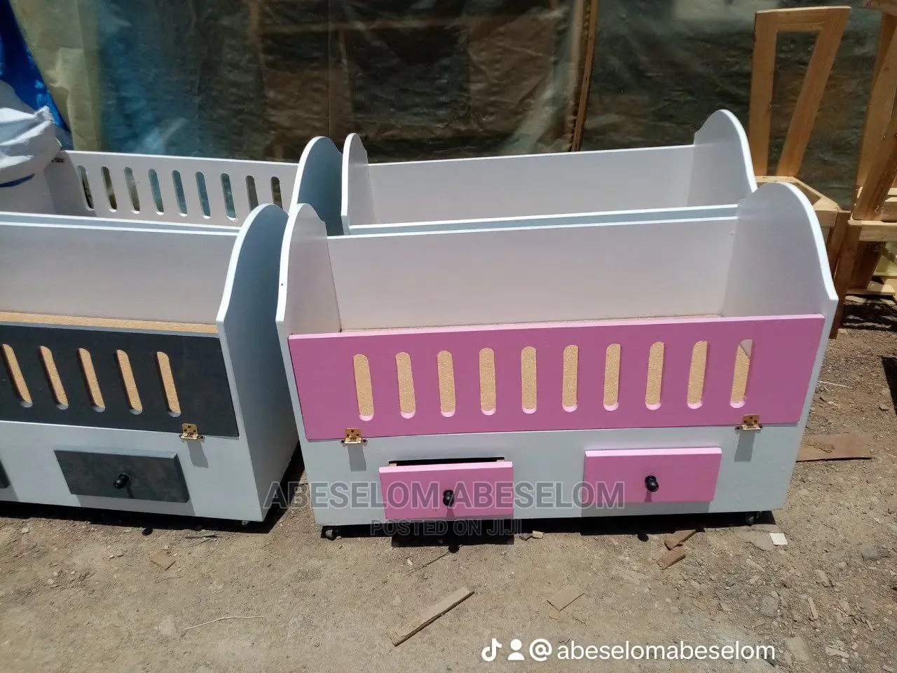 የሚያምሩ የልጆች አልጋ