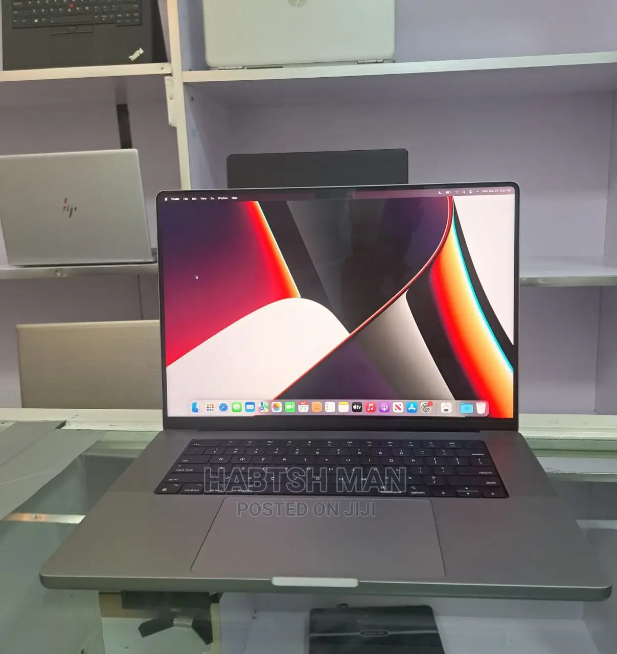New Laptop Apple MacBook Pro M1 16GB SSD 1T