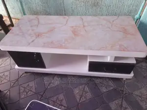 Photo - Sofas Tables