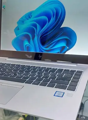 New Laptop HP 8GB Intel Core I5 SSD 512GB