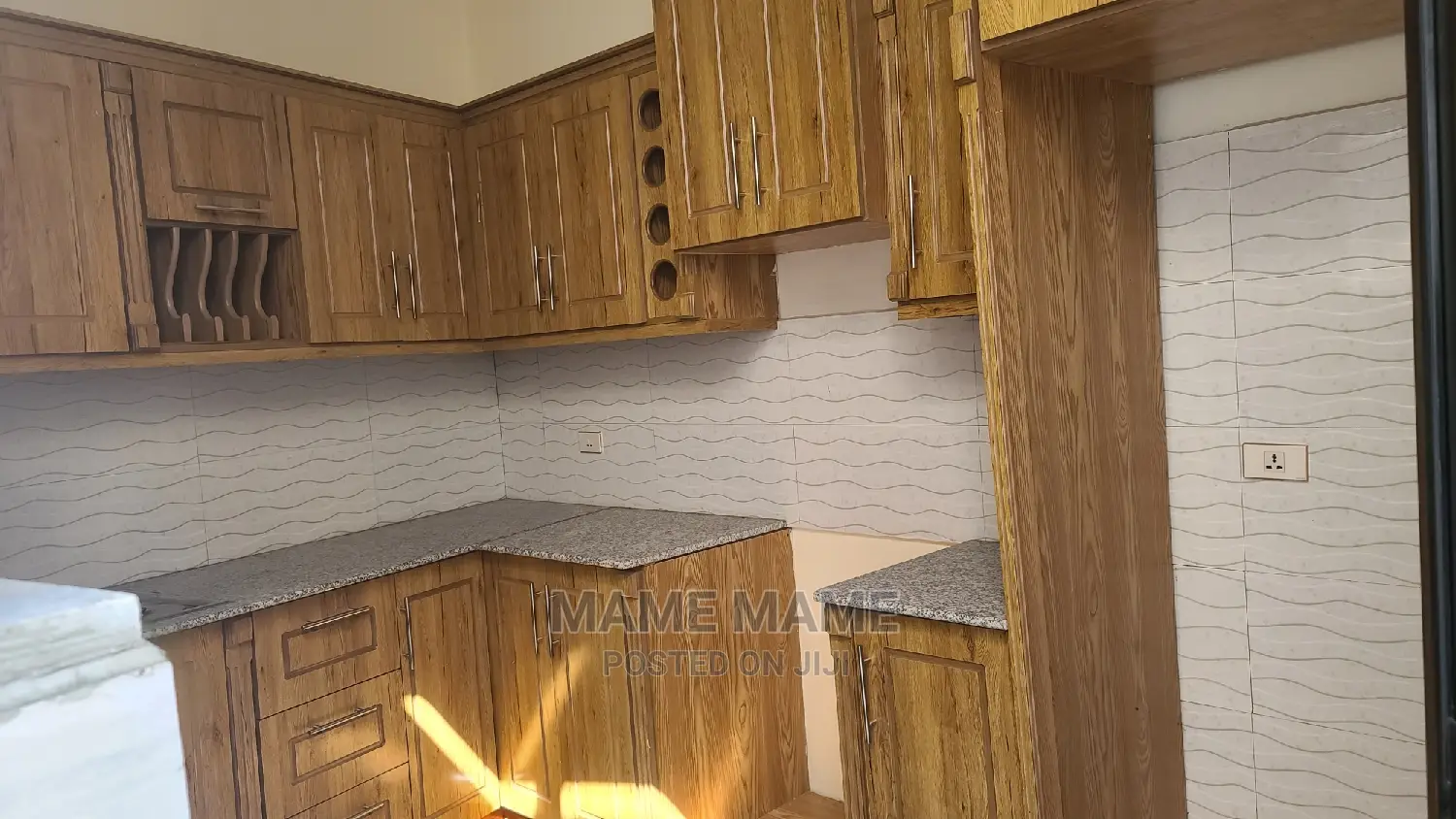 3bdrm Villa in Addis Abeba, Bole for Sale