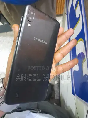 Samsung Galaxy M10 32 GB Black