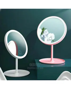 Photo - 5x Magnification Led Makeup Mirror