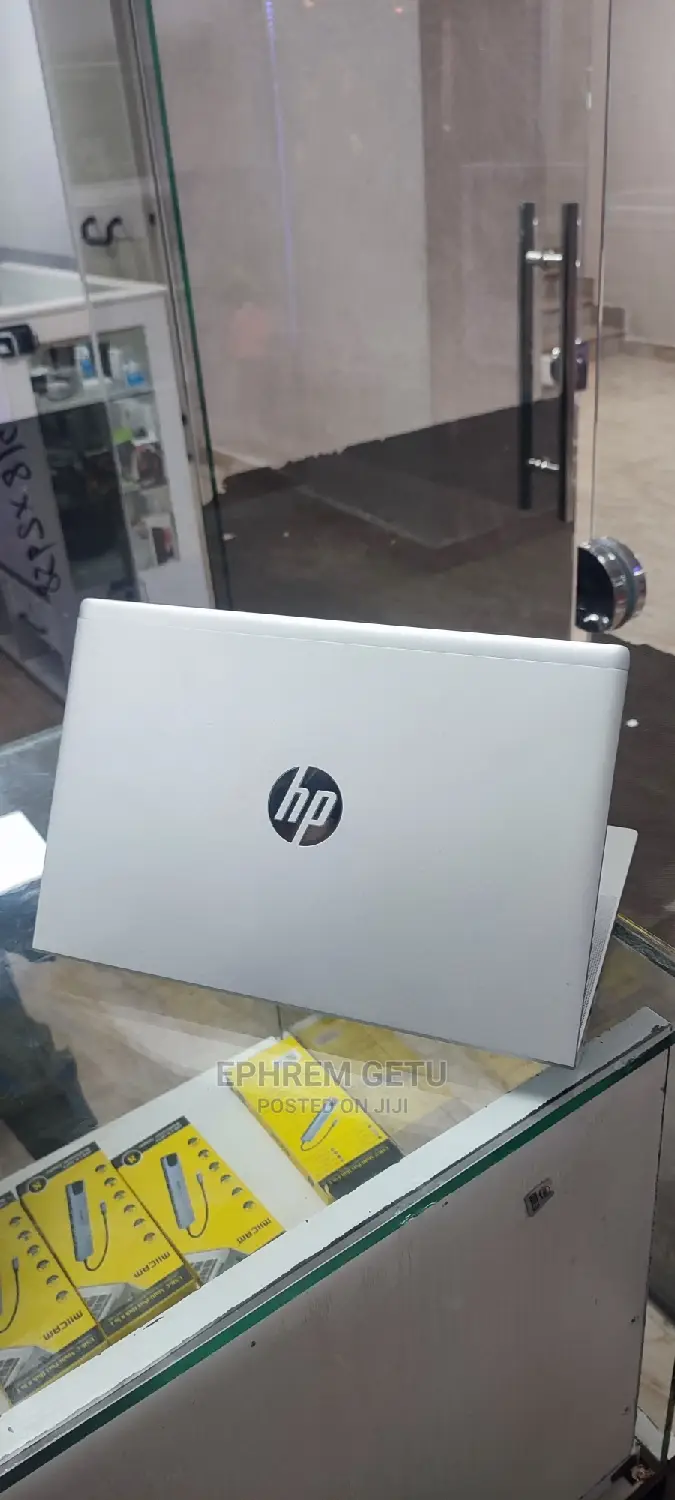 New Laptop HP ProBook 430 8GB AMD SSD 256GB