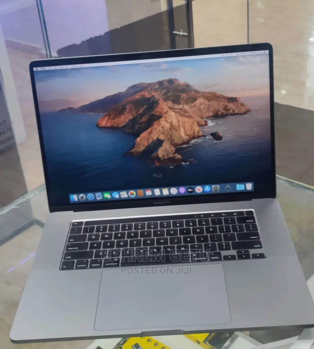 New Laptop Apple MacBook 64GB Intel Core I9 SSD 2T