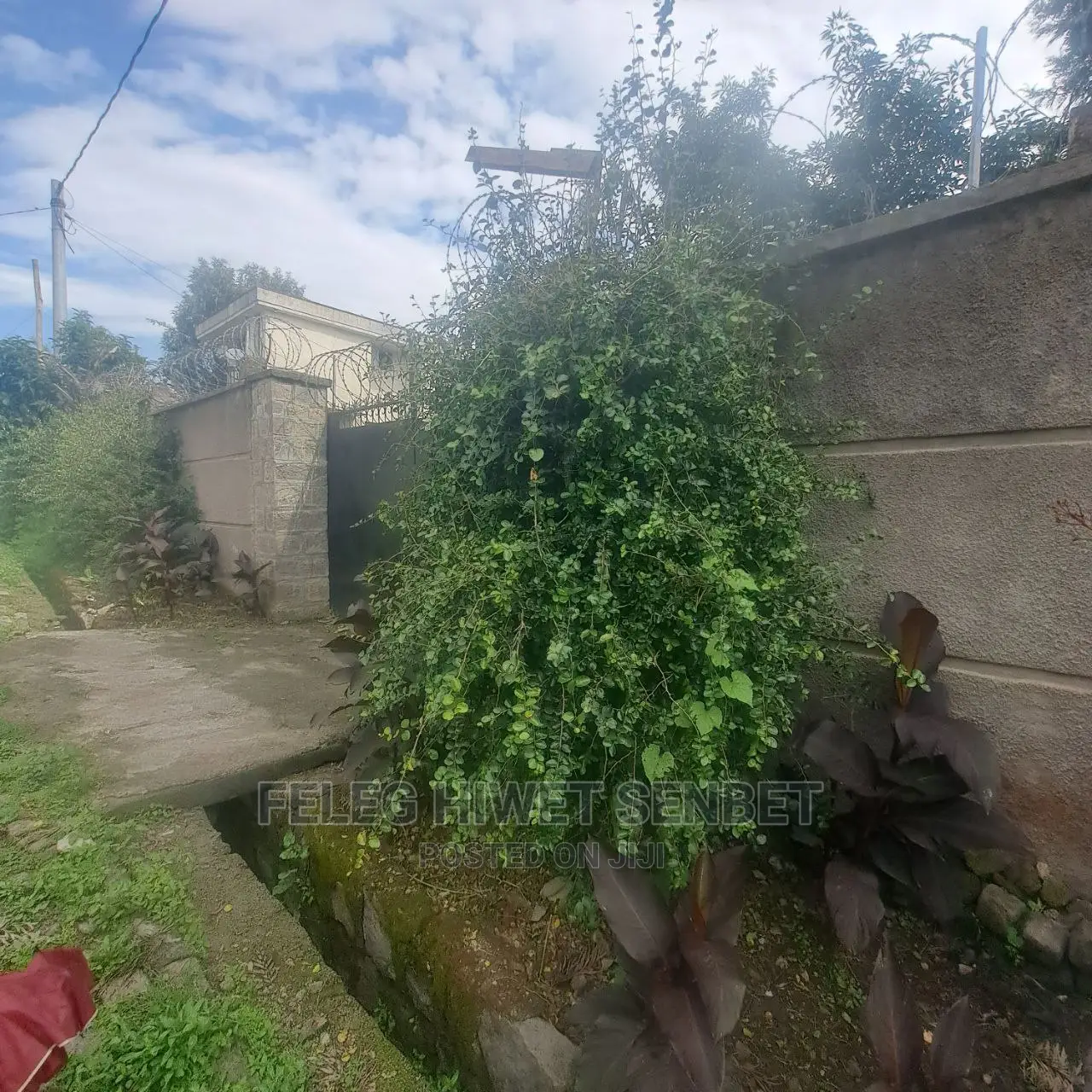 የሚሸጥ ጂ+1ኤል ሼፕ ያለው ቦታ