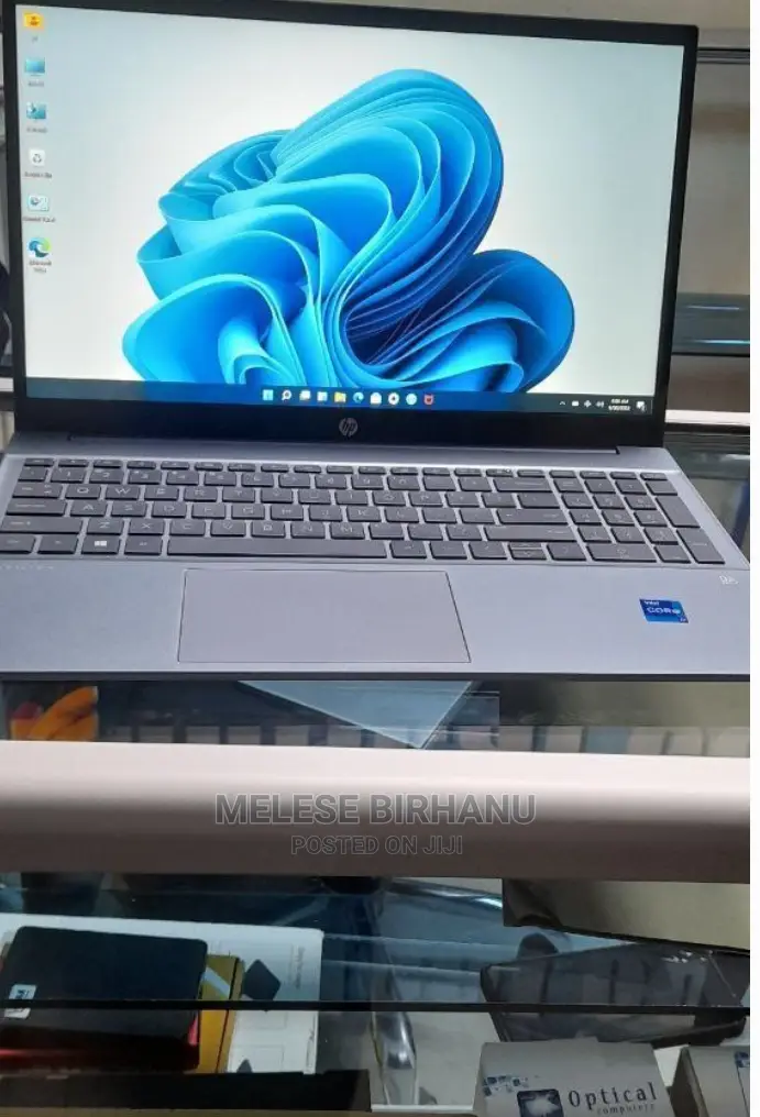 New Laptop HP Pavilion 15 8GB Intel Core I7 SSD 512GB