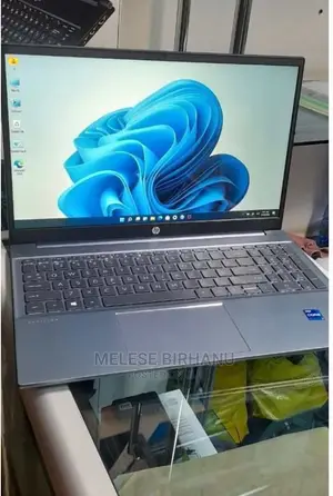 New Laptop HP Pavilion 15 8GB Intel Core I7 SSD 512GB