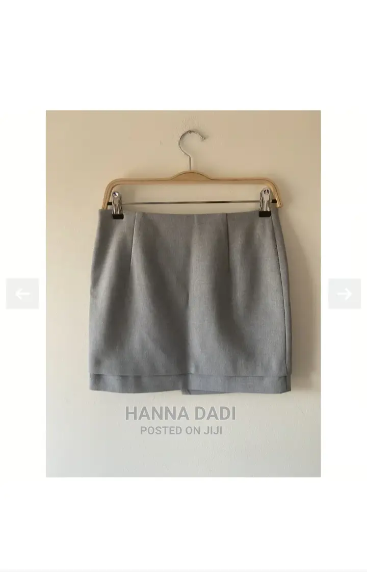 H M Frontal Zip Skirt