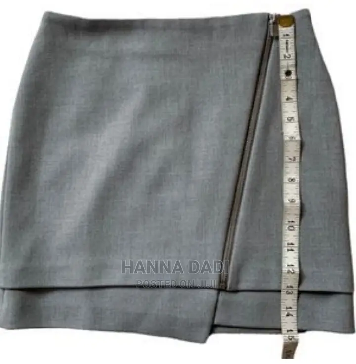 H M Frontal Zip Skirt