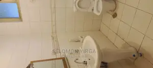 Furnished 5bdrm House in አድስ አበባ, Bole for Rent