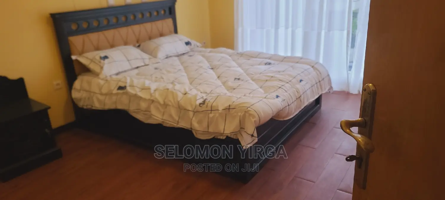 Furnished 5bdrm House in አድስ አበባ, Bole for Rent