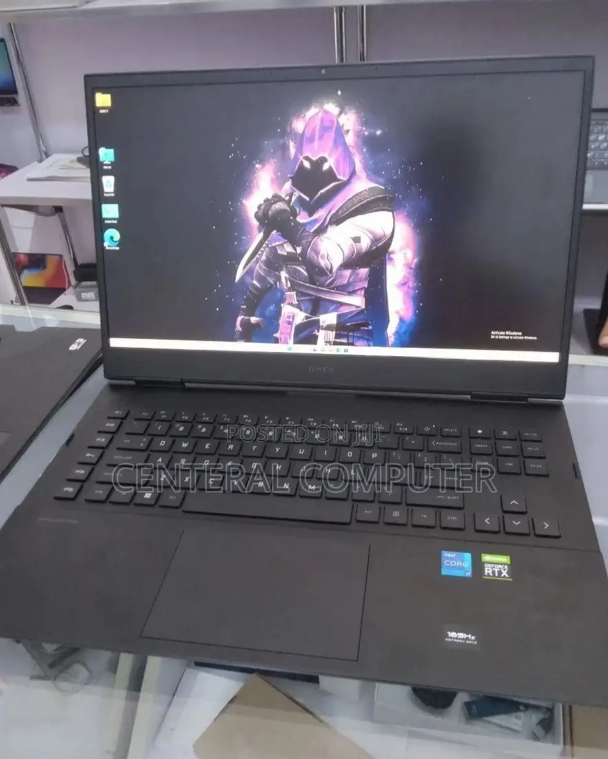 New Laptop HP Omen X 17t 16GB Intel Core I7 SSD 1T