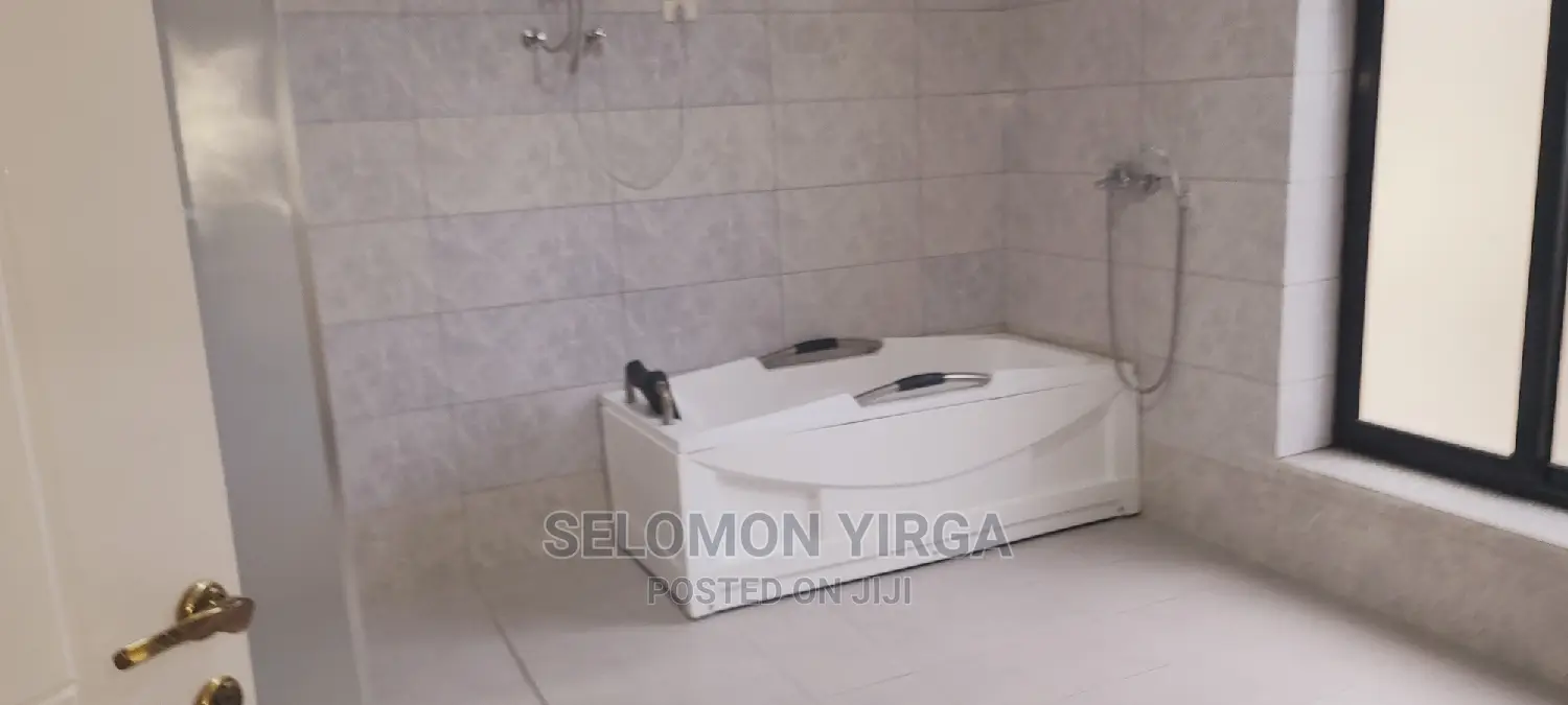 Furnished 8bdrm House in Adids Abba, Bole for Rent