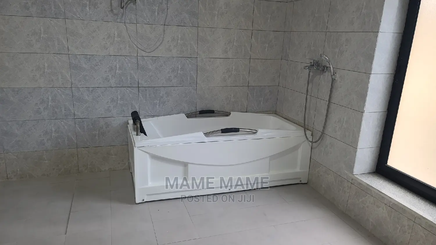 Furnished 8bdrm House in Addis Abeba, Bole for Rent