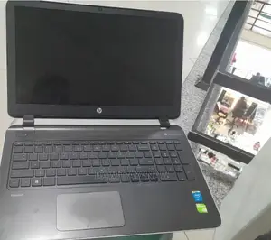 New Laptop HP Pavilion 15 8GB Intel Core I7 HDD 1T