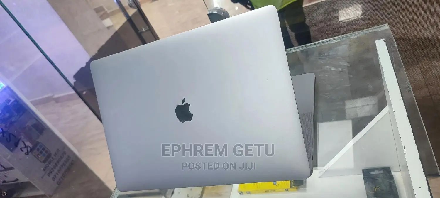 New Laptop Apple MacBook 64GB Intel Core I9 SSD 2T