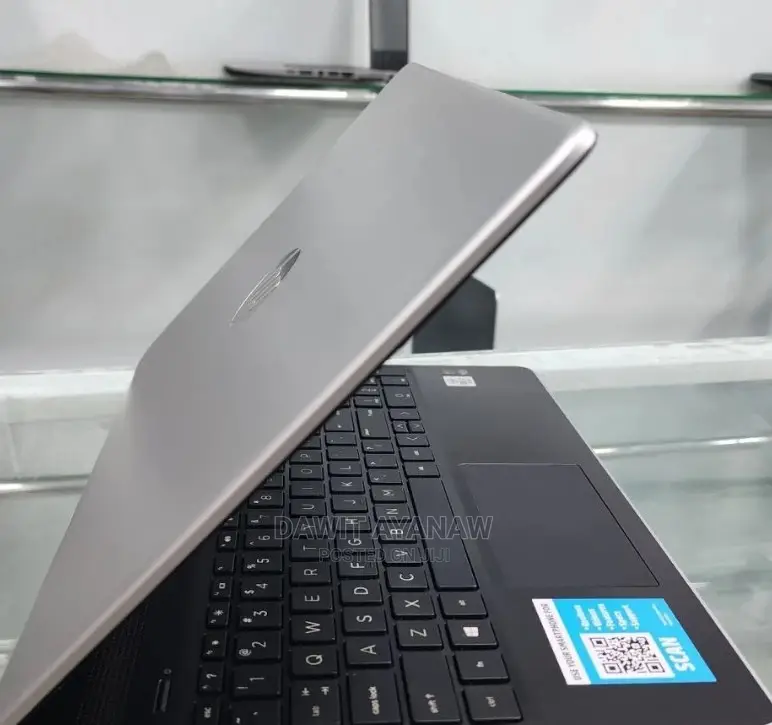New Laptop HP Stream Notebook 16GB Intel Core I7 SSD 512GB