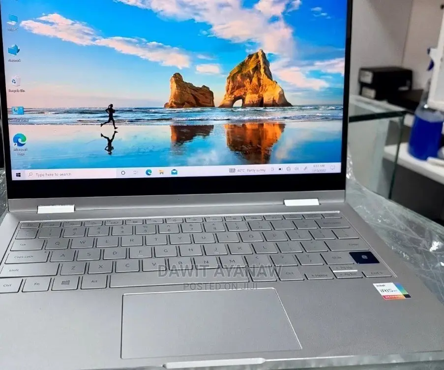 New Laptop Samsung Galaxy Book 2 16GB Intel Core I7 SSD 512GB