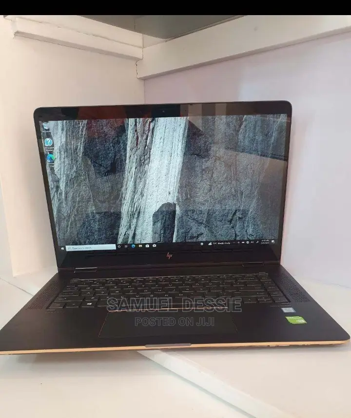 New Laptop HP Spectre 16GB Intel Core I7 SSD 512GB