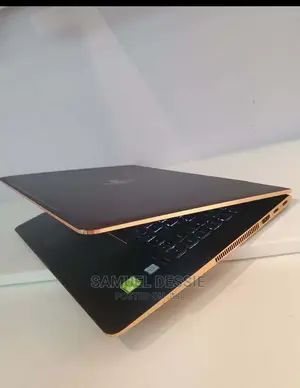 New Laptop HP Spectre 16GB Intel Core I7 SSD 512GB