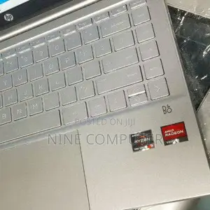 Photo - New Laptop HP Pavilion 15 8GB AMD Ryzen 5 SSD 512GB