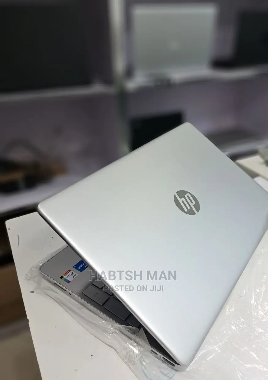 New Laptop HP Stream Notebook 16GB Intel Core I5 SSD 1T