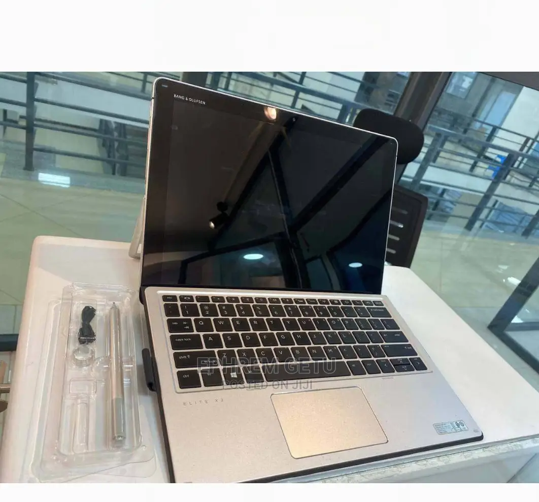 New Laptop HP Elite X2 1012 8GB Intel Core I5 SSD 256GB