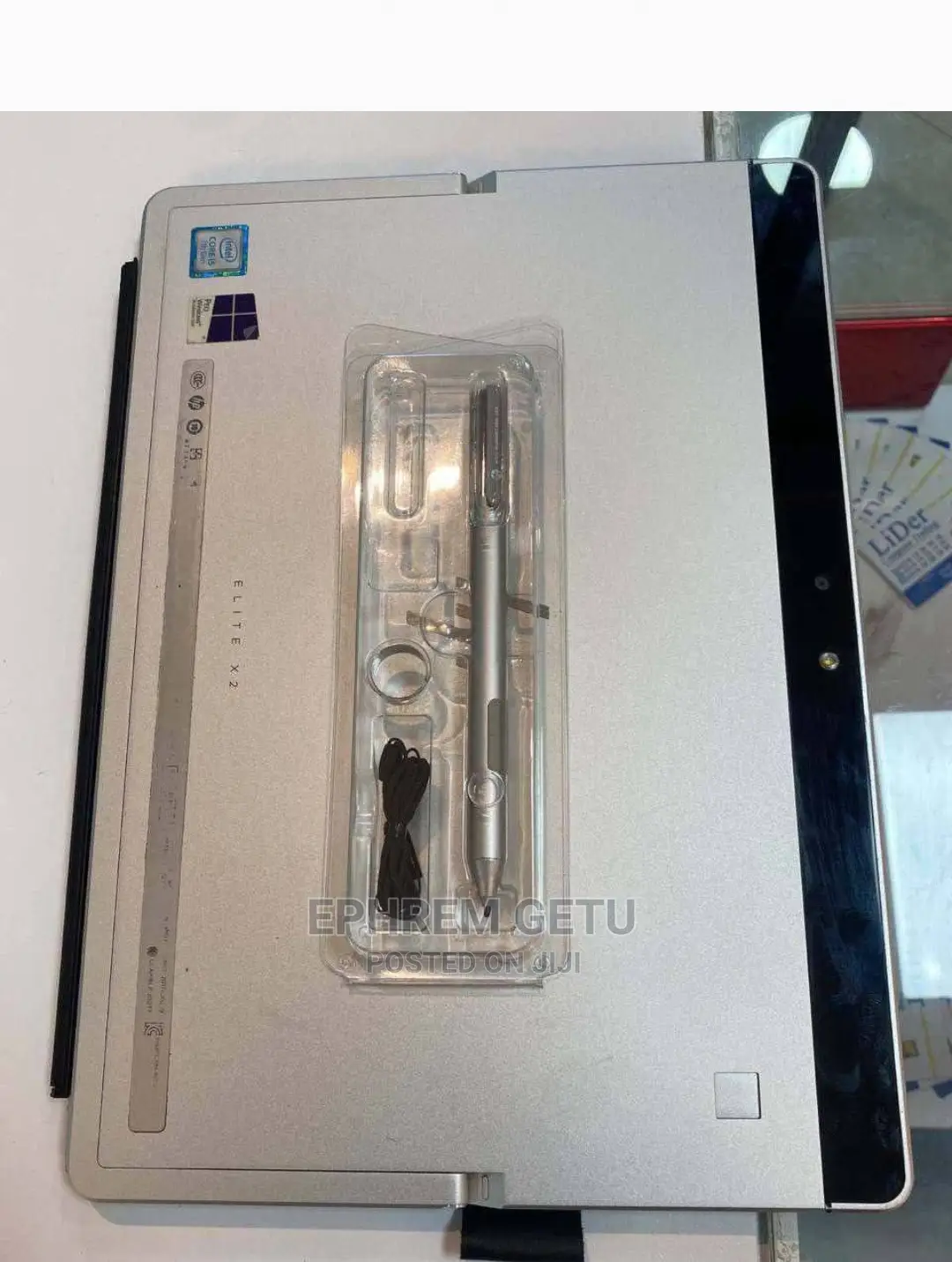 New Laptop HP Elite X2 1012 8GB Intel Core I5 SSD 256GB