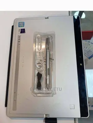 New Laptop HP Elite X2 1012 8GB Intel Core I5 SSD 256GB