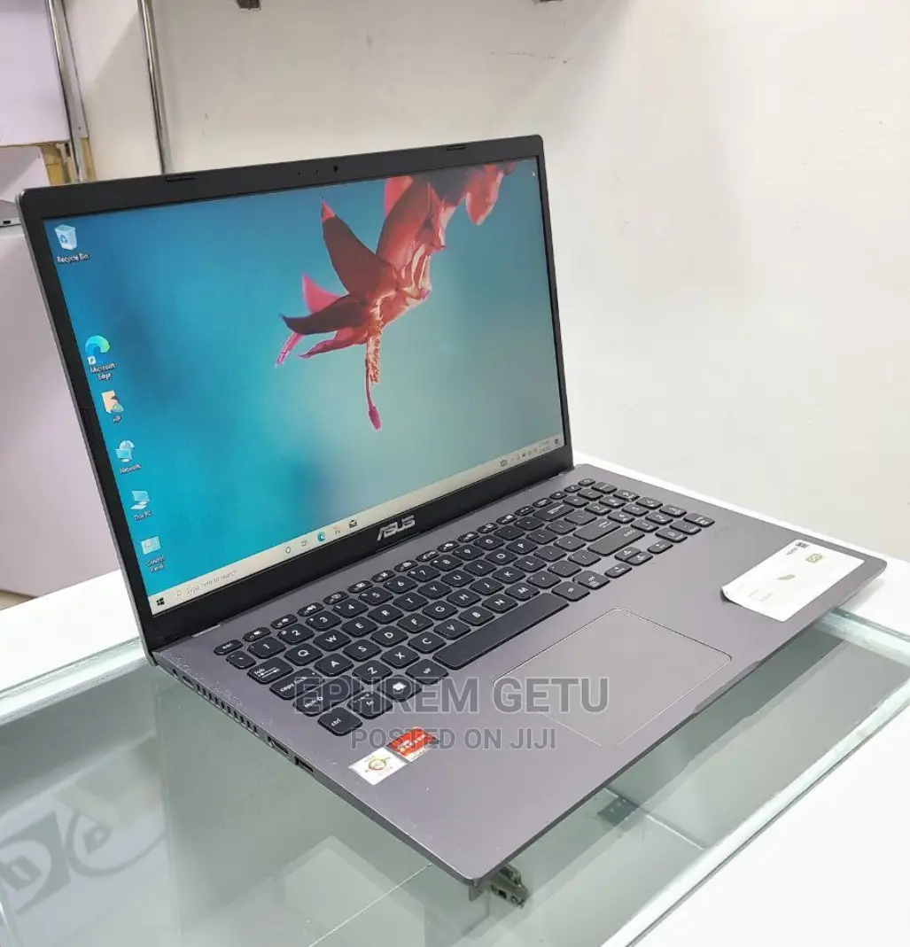 New Laptop Asus VivoBook 15 X505BA 8GB AMD SSD 256GB