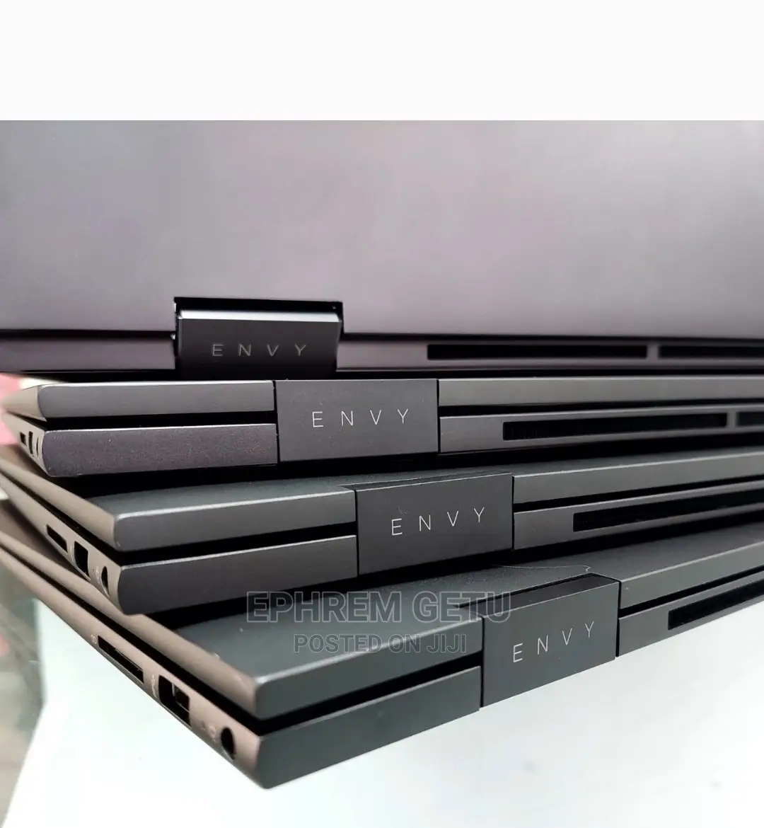 New Laptop HP Envy X360 8GB AMD Ryzen 7 SSD 512GB