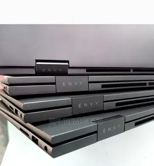 New Laptop HP Envy X360 8GB AMD Ryzen 7 SSD 512GB
