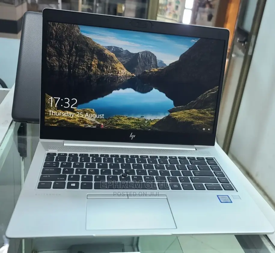 New Laptop HP EliteBook 830 G5 8GB Intel Core i7 SSD 512GB