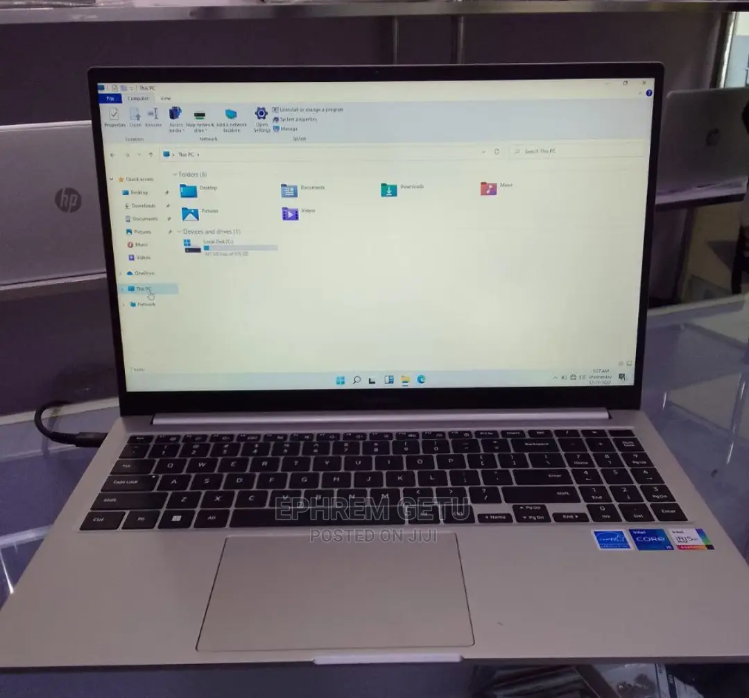 New Laptop Samsung Galaxy Book 2 8GB Intel Core i5 SSD 512GB