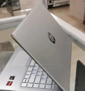 New Laptop HP Stream Notebook 8GB AMD Ryzen 5 SSD 512GB