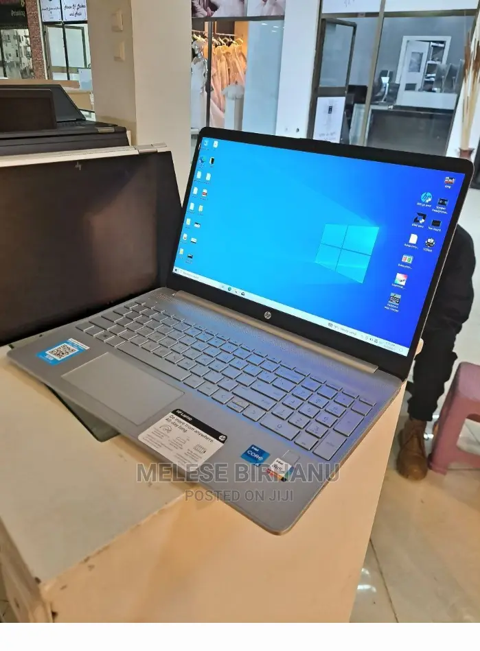 New Laptop HP Stream Notebook 16GB Intel Core I5 SSD 1T