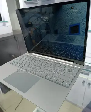 New Laptop Microsoft Surface Go 3 8GB Intel Core I5 SSD 512GB