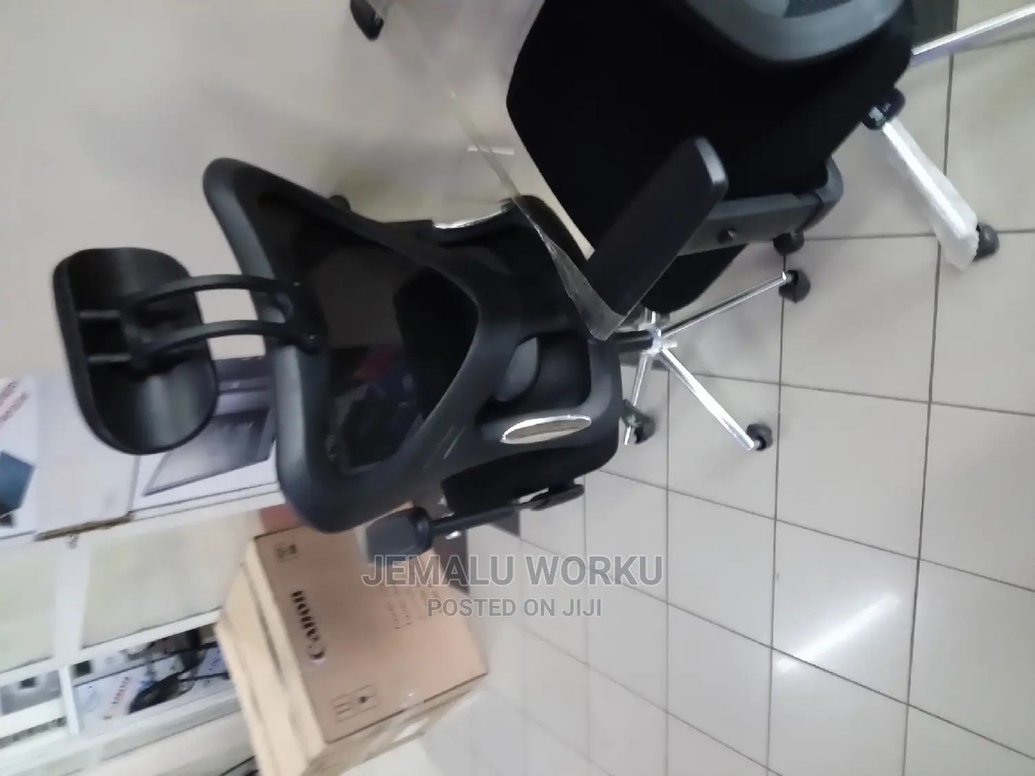 Meshi Office Chair