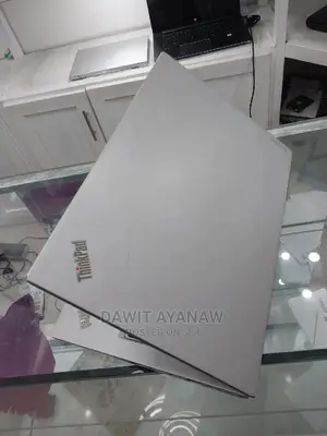 New Laptop Lenovo ThinkPad T470s 12GB Intel Core I7 SSD 512GB