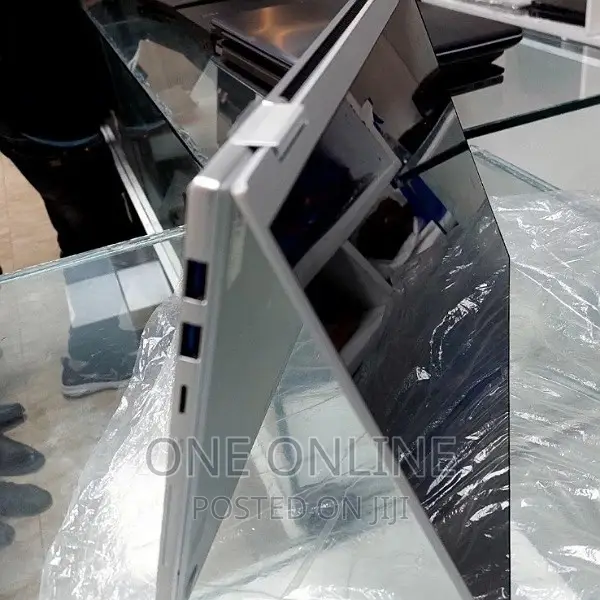 New Laptop Samsung Galaxy Book 2 16GB Intel Core I7 SSD 512GB