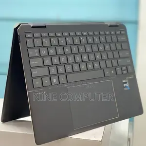 New Laptop HP Spectre 16GB Intel Core I7 SSD 1T